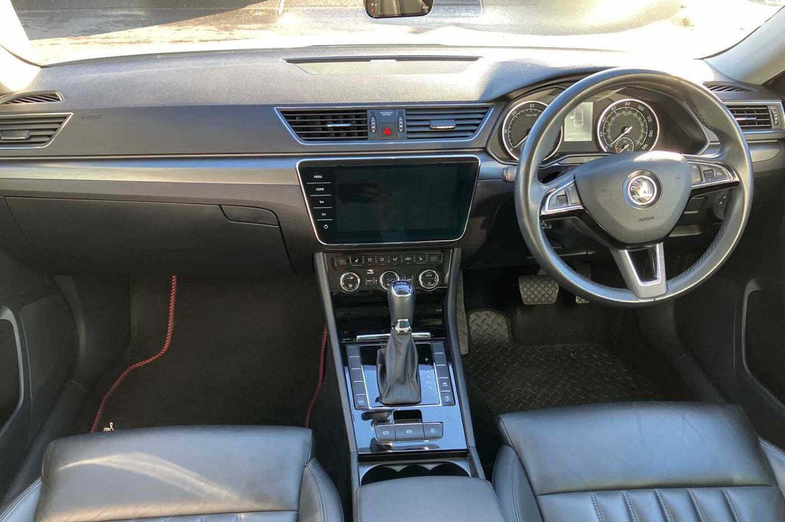 SKODA Superb 2.0 TDI (150ps) SE L Executive 5-Dr Estate