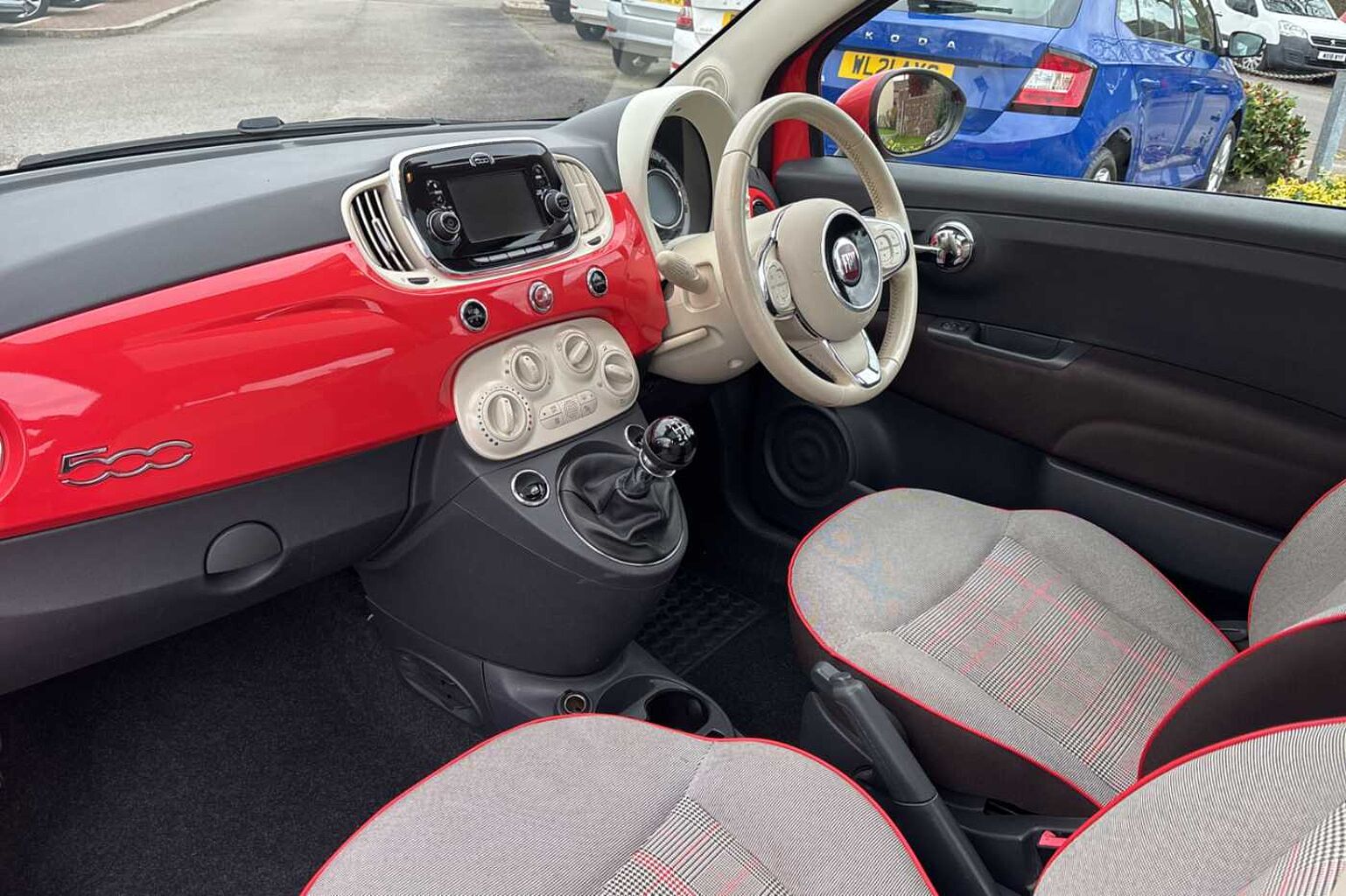 Fiat 500 0.9 TwinAir Lounge 3-Door Hatchback