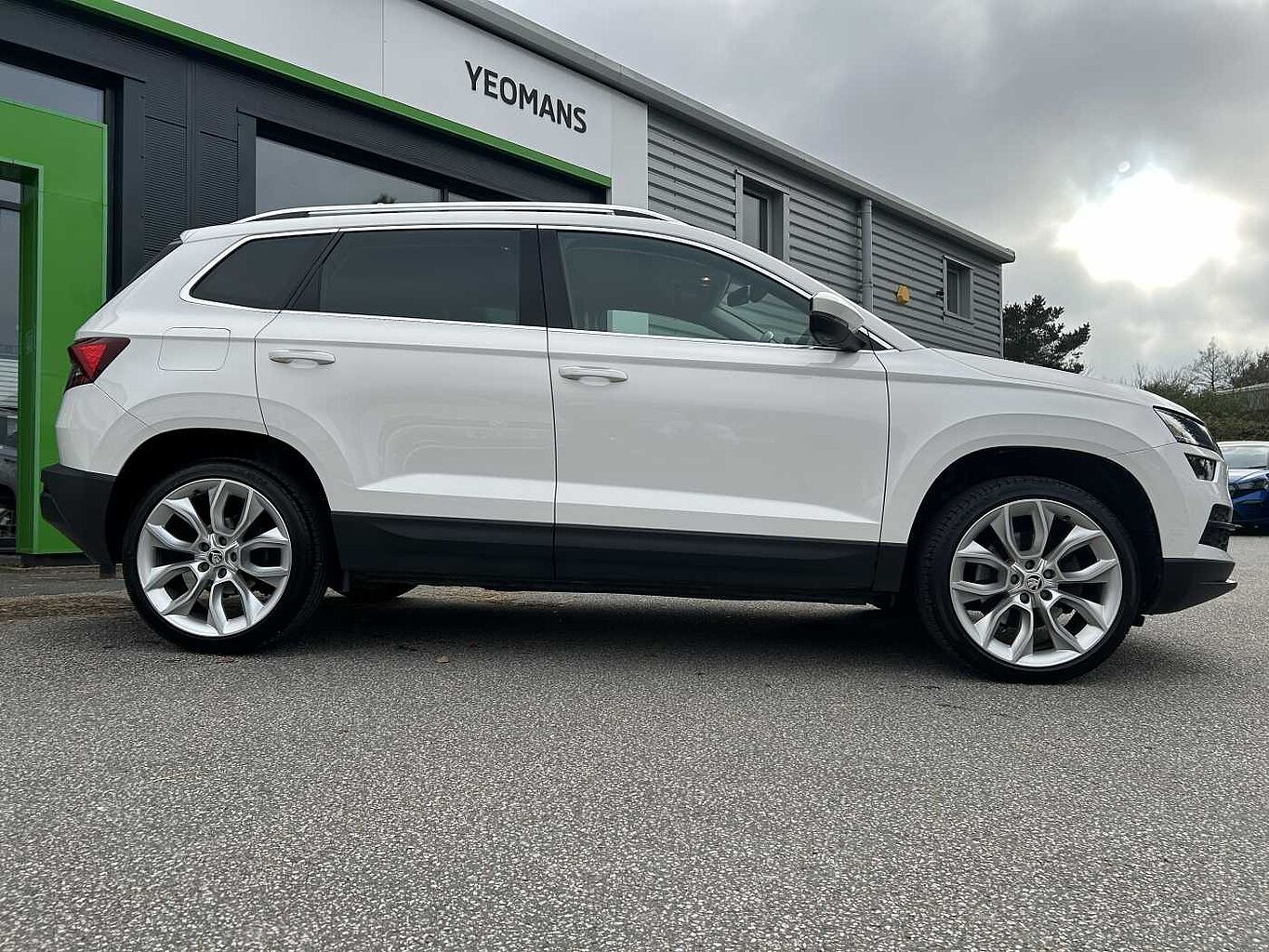 SKODA Karoq SUV 1.5 TSI (150ps) SE L ACT