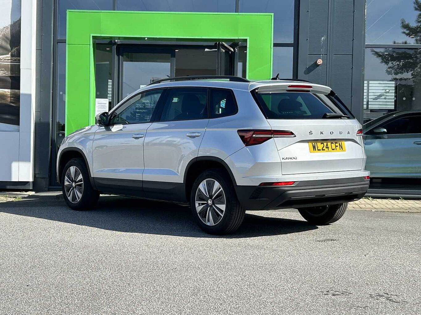 SKODA Karoq SUV 1.0 TSI (110ps) SE Drive