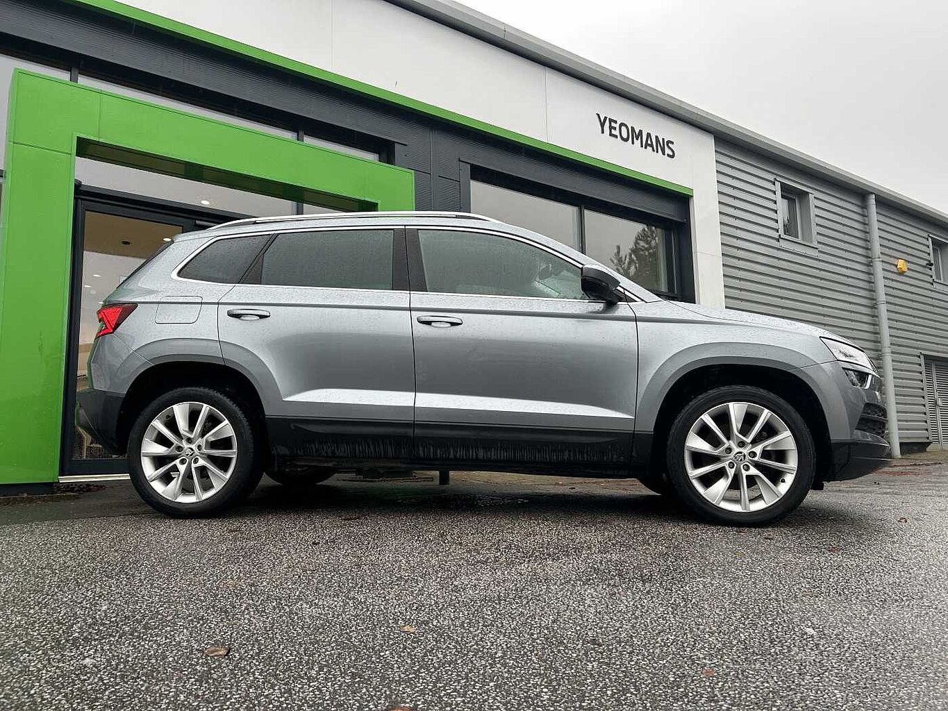 SKODA Karoq SUV 1.0 TSI (115ps) SE L DSG