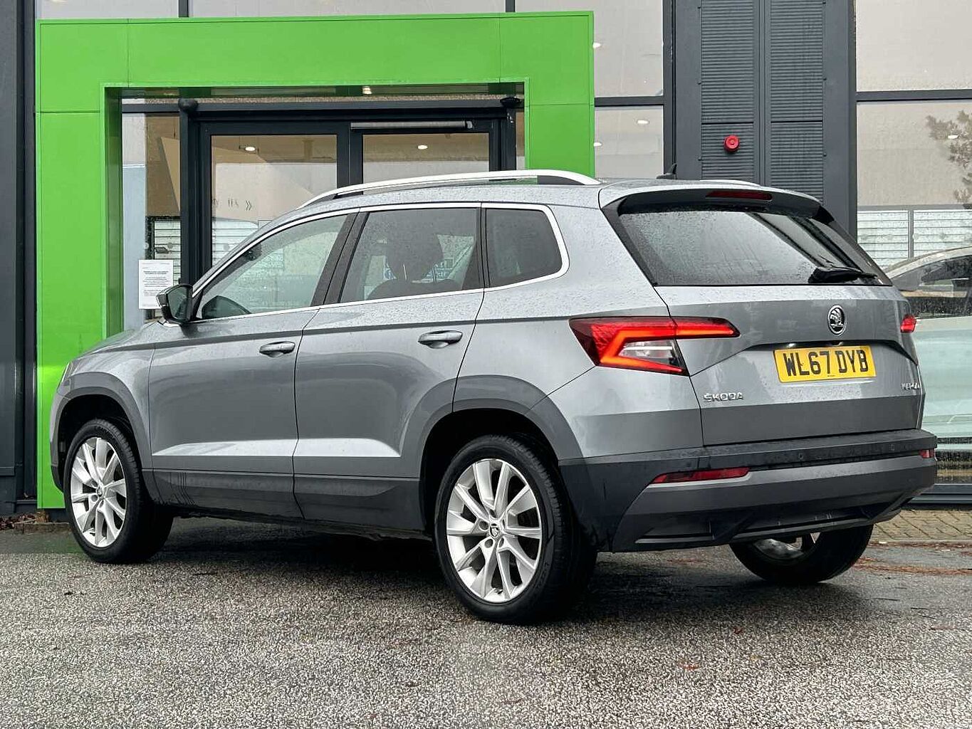 SKODA Karoq SUV 1.0 TSI (115ps) SE L DSG